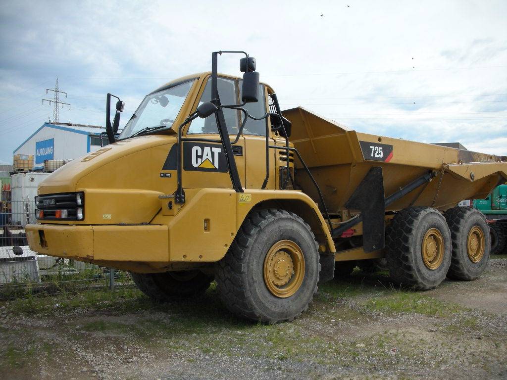 Used Caterpillar 725 articulated Dump Truck (ADT) Year 2013 Price