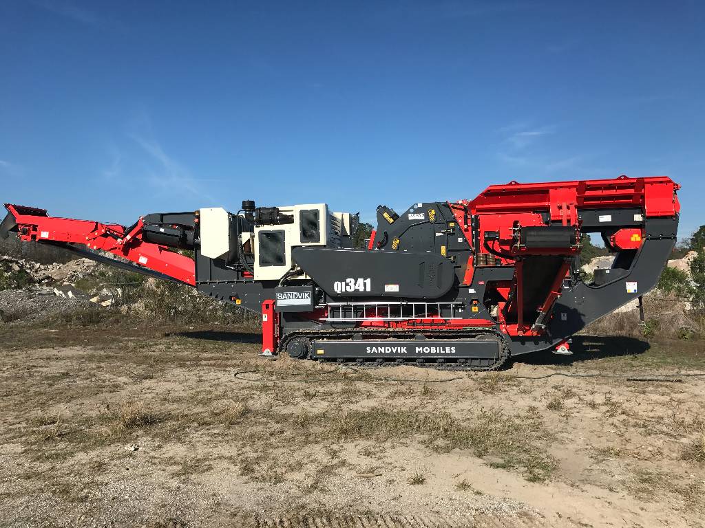 The mobile impact crusher for sale