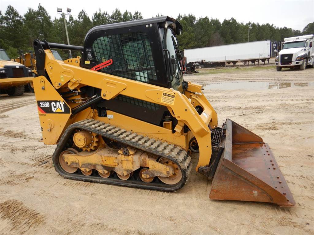 Caterpillar 259D for sale Fayetteville, NC Price 41,000, Year 2015