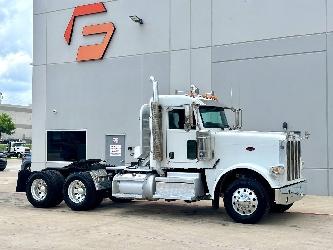 Peterbilt 389