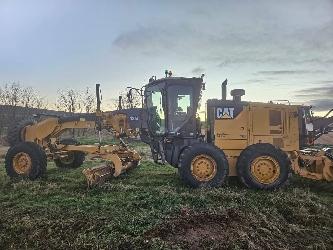 CAT 12 M 2