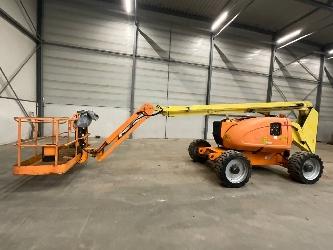 JLG 600 AJ