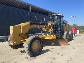 CAT 140 M2
