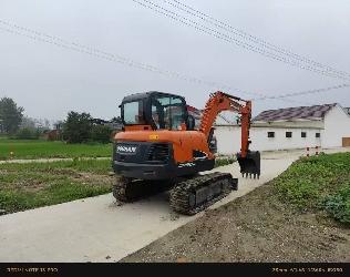 Doosan DX 60