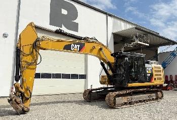 CAT 326 F