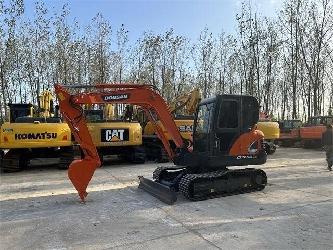 Doosan DX 60