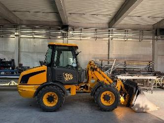 JCB 406