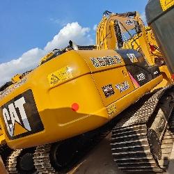 CAT 320 D