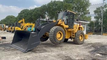 Volvo L 105 E