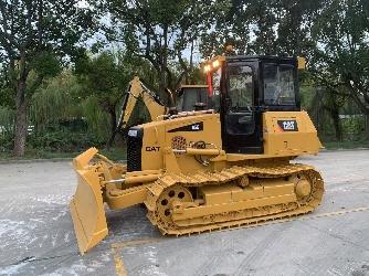 CAT D 5 K