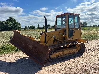 CAT D 4 C