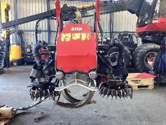 Komatsu C124