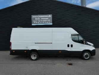 Iveco 35C21