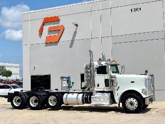 Peterbilt 388