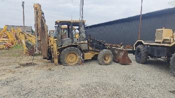 CAT 429 D