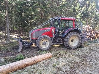 Valtra T 151