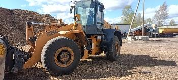 CASE 821 C