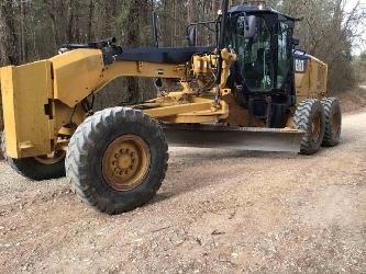CAT 12M2