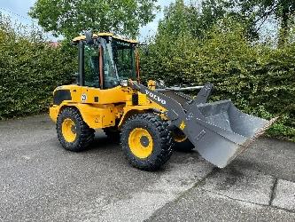 Volvo L 30 H