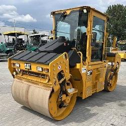 CAT CD 8