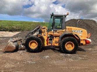 CASE 621 D