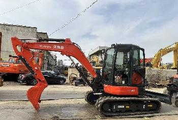 Kubota KX 163