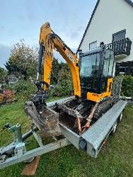 JCB 19 C-1