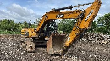 JCB JS 260 XD