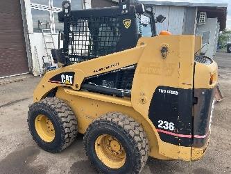 CAT 236
