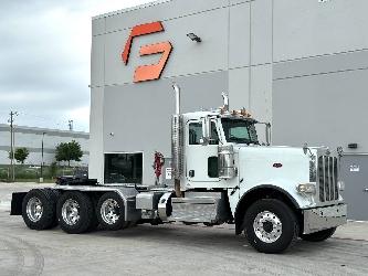 Peterbilt 389