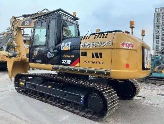 CAT 323