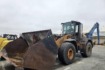 CASE 921 F
