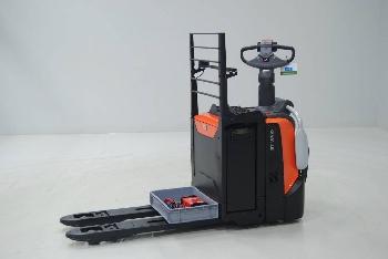 Toyota LPE220