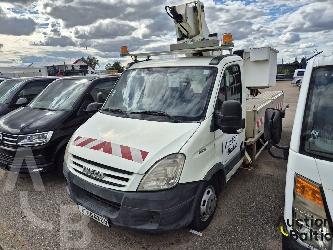 Iveco 50C18