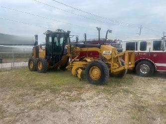 CAT 140 M