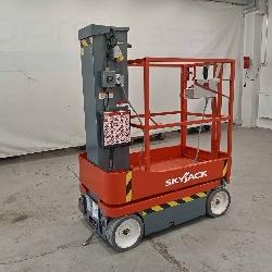 SkyJack SJ 16