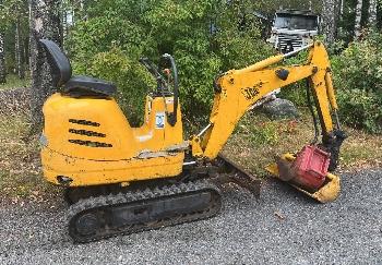 JCB 8010