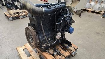 Kubota V 2203