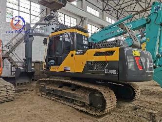 Volvo EC 200