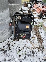 CAT PC 404