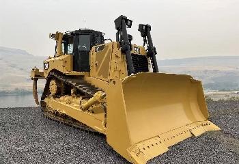 CAT D 8 T