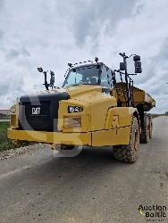 CAT 735C