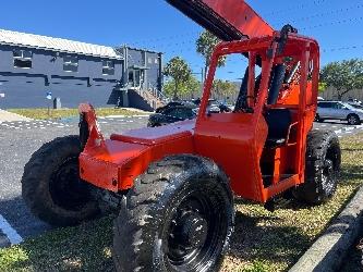SkyTrak 8042