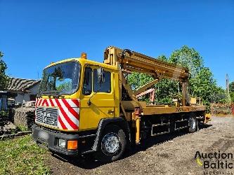 MAN M90