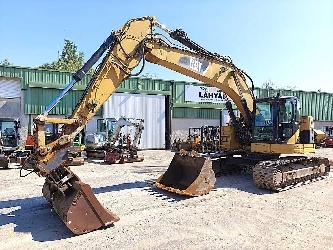CAT 321 D