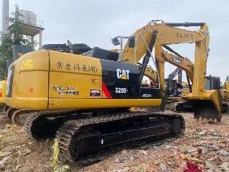 CAT 320 D