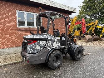 Mecalac MCL 6+