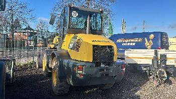 Komatsu WA 90