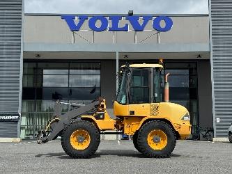 Volvo L 30 B