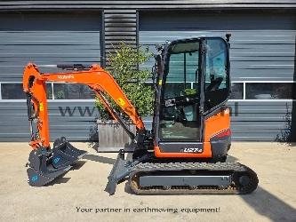 Kubota U 27-4